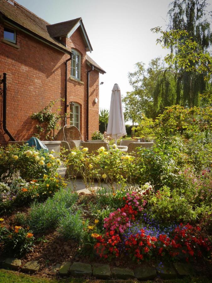 Walwyn Court Barns Villa Ledbury Exterior photo